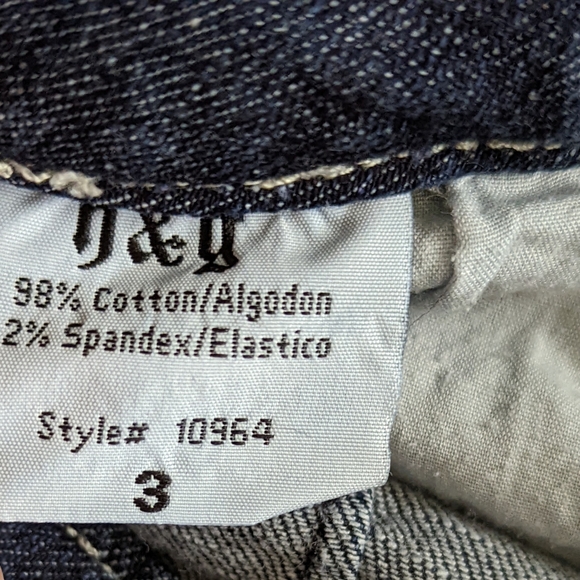 H&G Capris Junior Women's Sz 3 Blue Medium Wash Denim Stretch Jeans Studs Bling - Picture 13 of 16